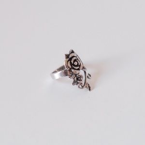 Vintage Sterling Silver Rose Ring - Size 6